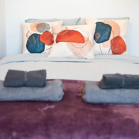 Sagrada Familia Private Rooms Барселона Экстерьер фото