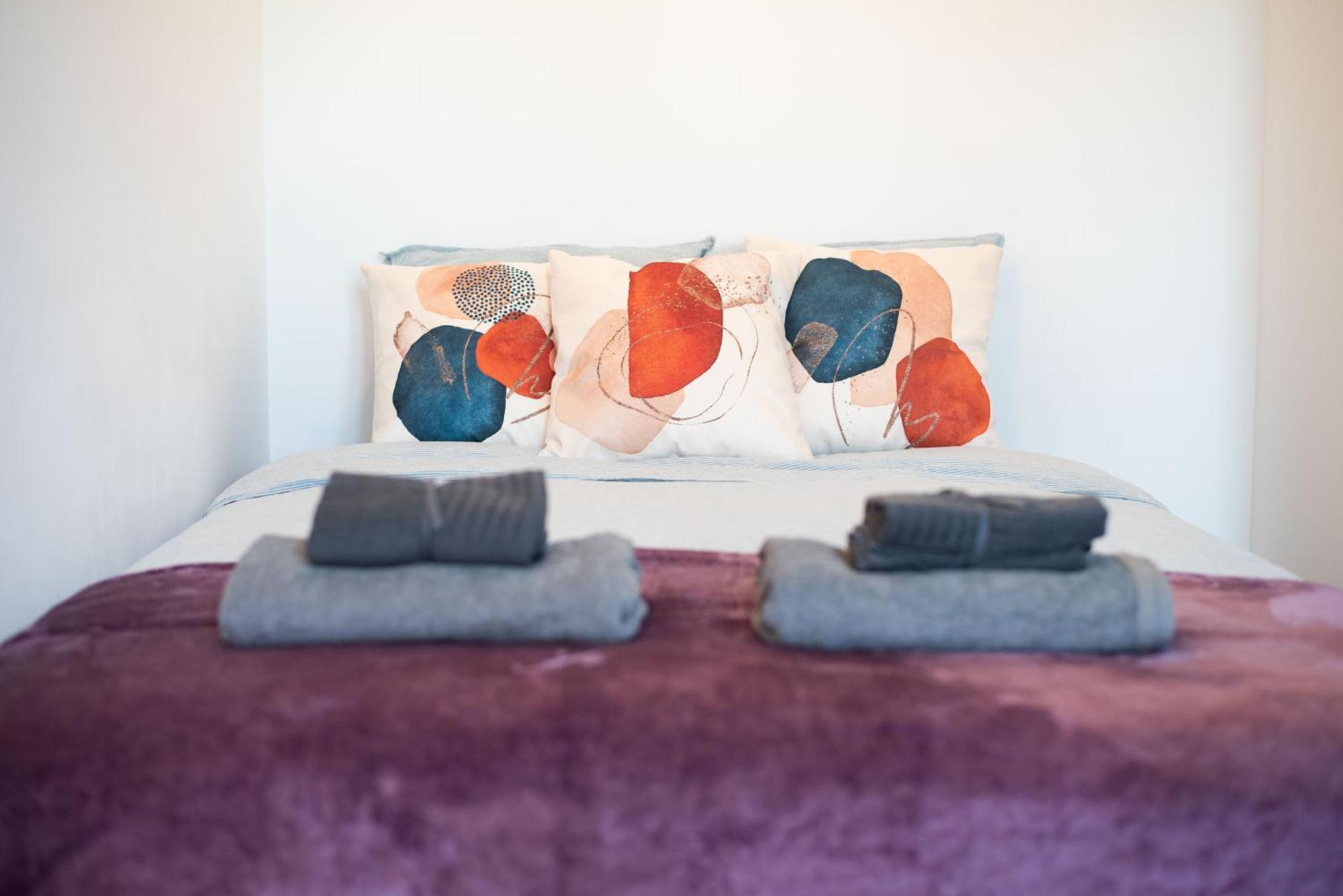 Sagrada Familia Private Rooms Барселона Экстерьер фото
